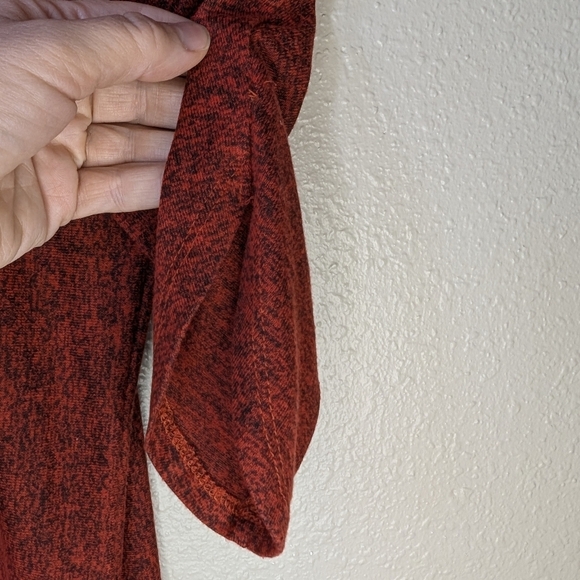 Andrea Jovine Long Sleeve Shirt Size Large Autumn Red Rayon/Polyester Blend - Picture 6 of 7